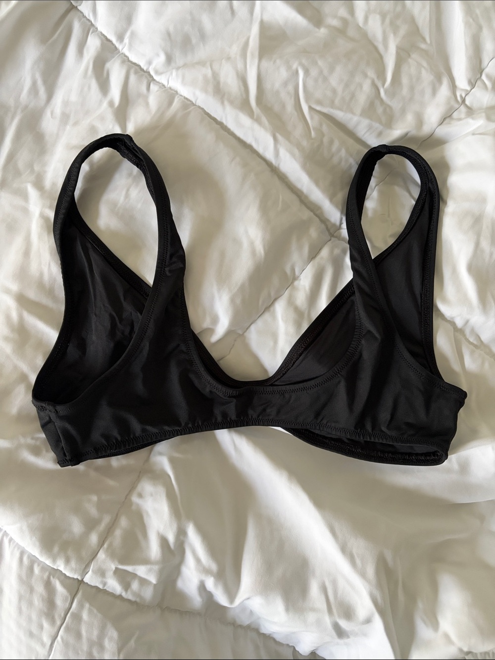 SKIMS Plunge Bikini Top - Picture 3 of 7